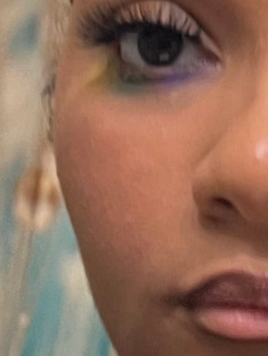 Carnival Royale palette π