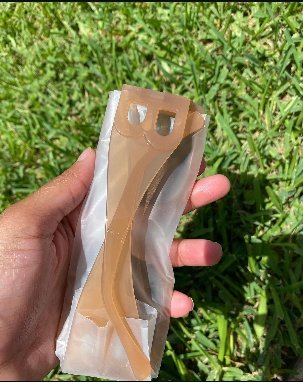 B sunglasses